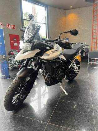 TRIUMPH TIGER 900 GT 